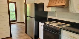 $500 Move-In Credit!! Spacious 4BR Home with Oversized Garage and Fenced Backyard in Valdosta! Gallery 10