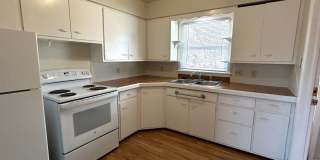 Convenient Central Fort Collins 3 Bedroom Home Close to CSU Gallery 6