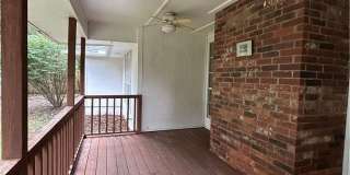 1826 N Glenbrook Place Gallery 17