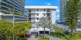 5845 Collins Ave 5845 Collins Ave Gallery 1