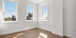 112 Myrtle St Gallery 1
