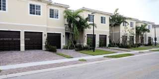 2574 SW 81st Ter Gallery 1