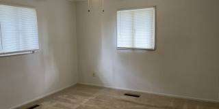 3360 Eastwood Dr Gallery 5