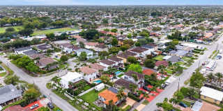 9000 SW 40th Ter Gallery 23