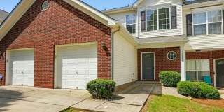 (Coming Soon) 2 Bedroom Townhome in Pineville! Gallery 1