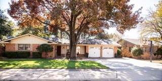 3405 59th Street Gallery 2