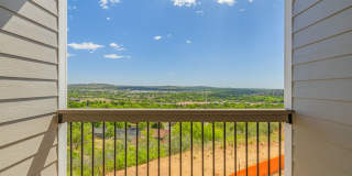 Luxury 4 Bed Townhouse with Amazing City and Mt Views on Westside Gallery 16
