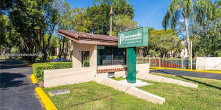 14611 N Kendall Dr Gallery 1