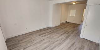Row Home For Rent with Fenced in BackYard Gallery 3