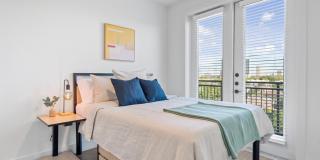 UNITi Montrose Gallery 17