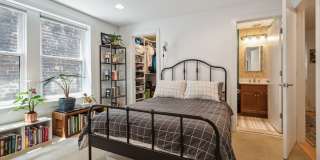 Spacious and Light Filled One Bedroom in Petworth with Parking! Gallery 16