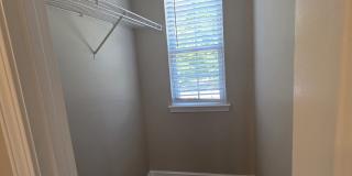 602 N Fairfield Drive Gallery 22