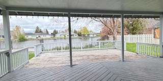 Hard to find 3 Bdrm, 2 Bath home in Harbor isles on the canal 2 miles to Sky Lakes Medical Ctr and OIT Hard to find 3 Bdrm, 2 Bath home in Harbor isles on the canal 2 miles to Sky Lakes Medical Ctr and OIT Gallery 17