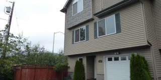 Pet Friendly Attached Home w/ Fenced in Yard in the valley! Gallery 1
