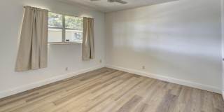 420 SE 2nd Avenue Gallery 10