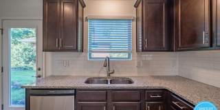 8 Rochambeau Court - 1 Gallery 2