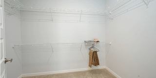 Pointe at Polaris Gallery 9