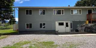 1402 S. Willson Ave Gallery 1