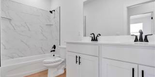 4805 W Sturgeon Street Gallery 21