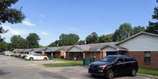 5812 W. Short 3rd Gallery 1