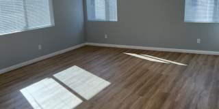 622 N Cambridge St. Gallery 10