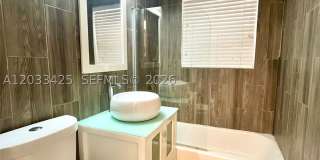 2031 Jackson St Gallery 7