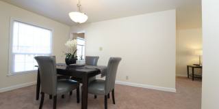 Colonial Court Apartments Gallery 10