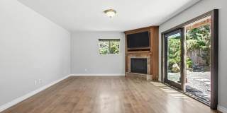545 Bonair Gallery 4