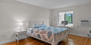 401 Bellevue Ave # 2114 Gallery 17