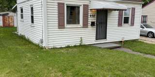978 Kelly Avenue Gallery 3