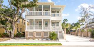 171 Cordova Street Gallery 1