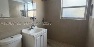 6137 SW 20th Ct Gallery 3