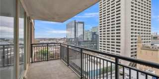 620 Peachtree Street NE unit: 1413 Gallery 1