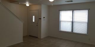 3 Bedroom Home in Gated Community ***Medical Center*** Gallery 5