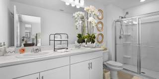 Beautifull Furnished Townhome - Nokomis - 2 Bedroom 2.5 bath plus office -1 Car Garage Gallery 28