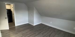 30 Ledge Street Gallery 1