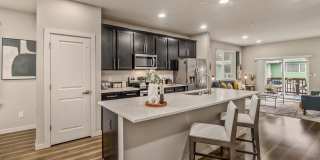 Modern Tri-Level 4BD/3.5BTH Townhouse in Lynnwood for Rent! Pet Friendly! Gallery 8