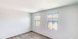 372 Plateau Ave Gallery 18
