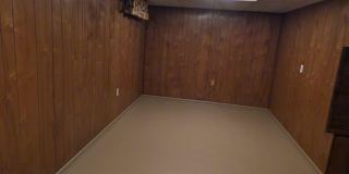 207 ELIZABETH Drive Gallery 12