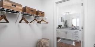 Prado Gallery 29