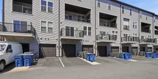Modern 2BR/2.5BA Townhome in Ashburn Gallery 33