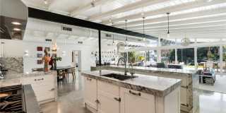 270 Island Dr Gallery 1