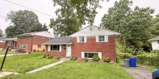 Charming 3Bedroom/2Bath in Rockville! Gallery 1
