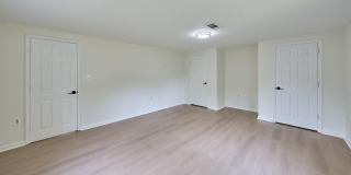 2924 GRACEFIELD Road Gallery 38