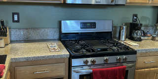 319 West Shoshone Street Gallery 4