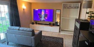 1310 Daytona Avenue - 2 Gallery 5