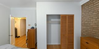446 W Arlington Pl Gallery 6