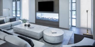 250 Mission Gallery 14