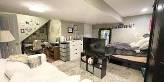 Mission Hill 4 Bed – 3.5 Bath – Central Air – Garage Parking – No Fee – 9/1 Gallery 9