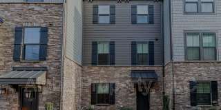 120 Rollins Ave Gallery 1